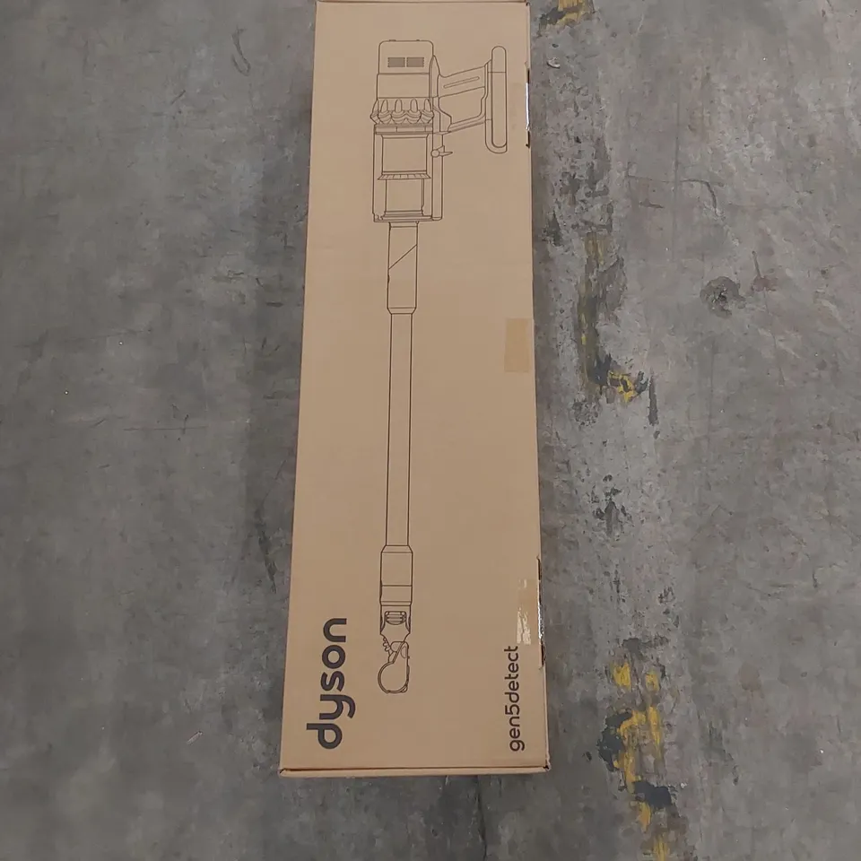 BOXED DYSON GEN5DETECT ABSOLUTE CORDLESS VACUUM RRP £749