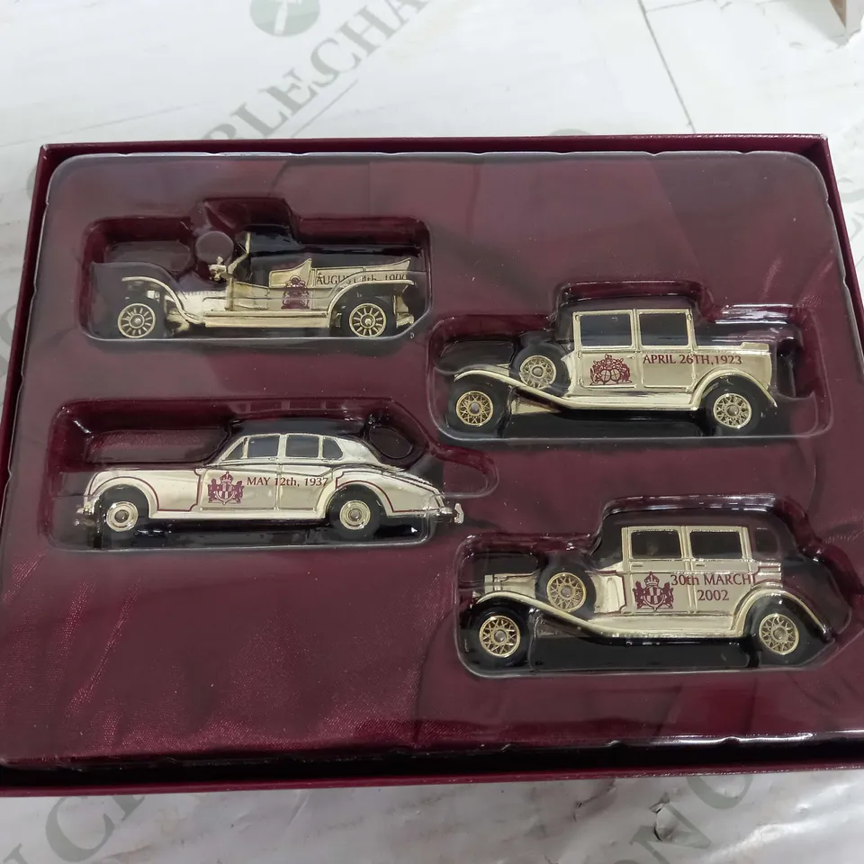 BOXED THE QUEEN MOTHER - COMMEMORATIVE SET