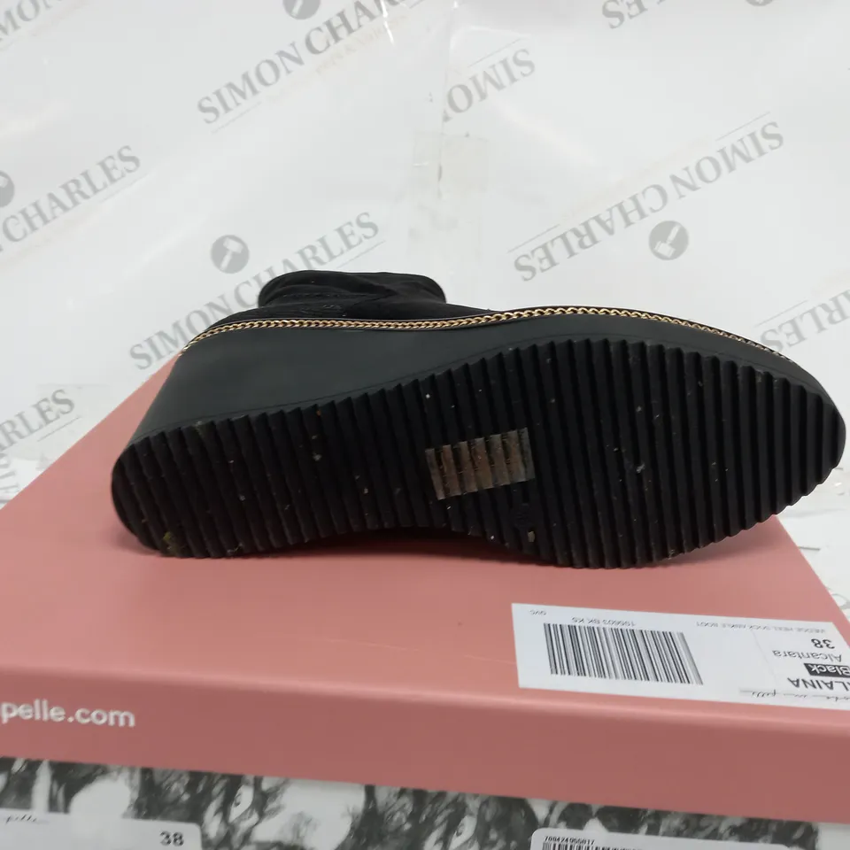BOXED MODA IN PELLE ALAINA WEDGE HEEL SOCK BOOT - BLACK - SIZE 5