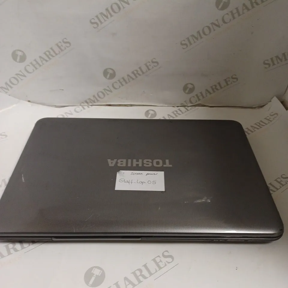 TOSHIBA SATELLITE PRO L850-11R LAPTOP IN GREY