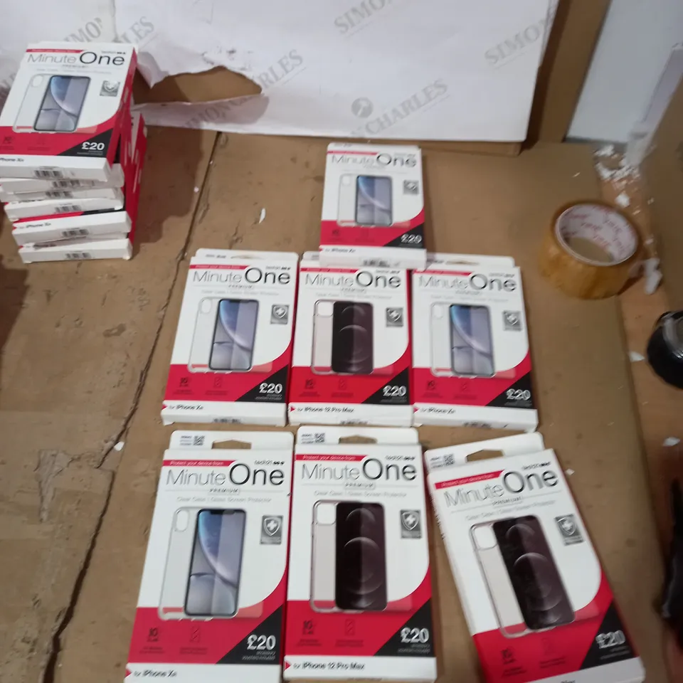 LOT OF 7 TECH 21 MINUTE ONE CLEAR IPHONE XR, IPHONE 12 PRO MAX CASES