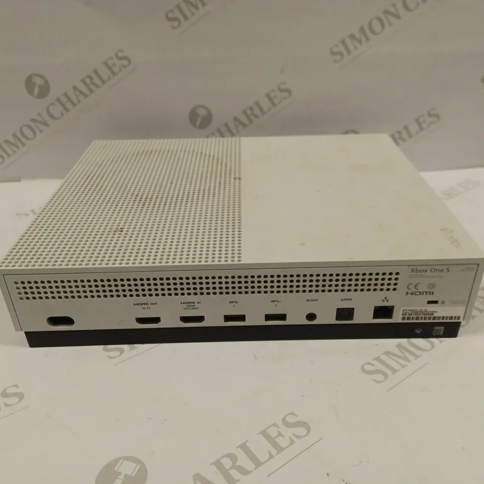 XBOX ONE S - WHITE 