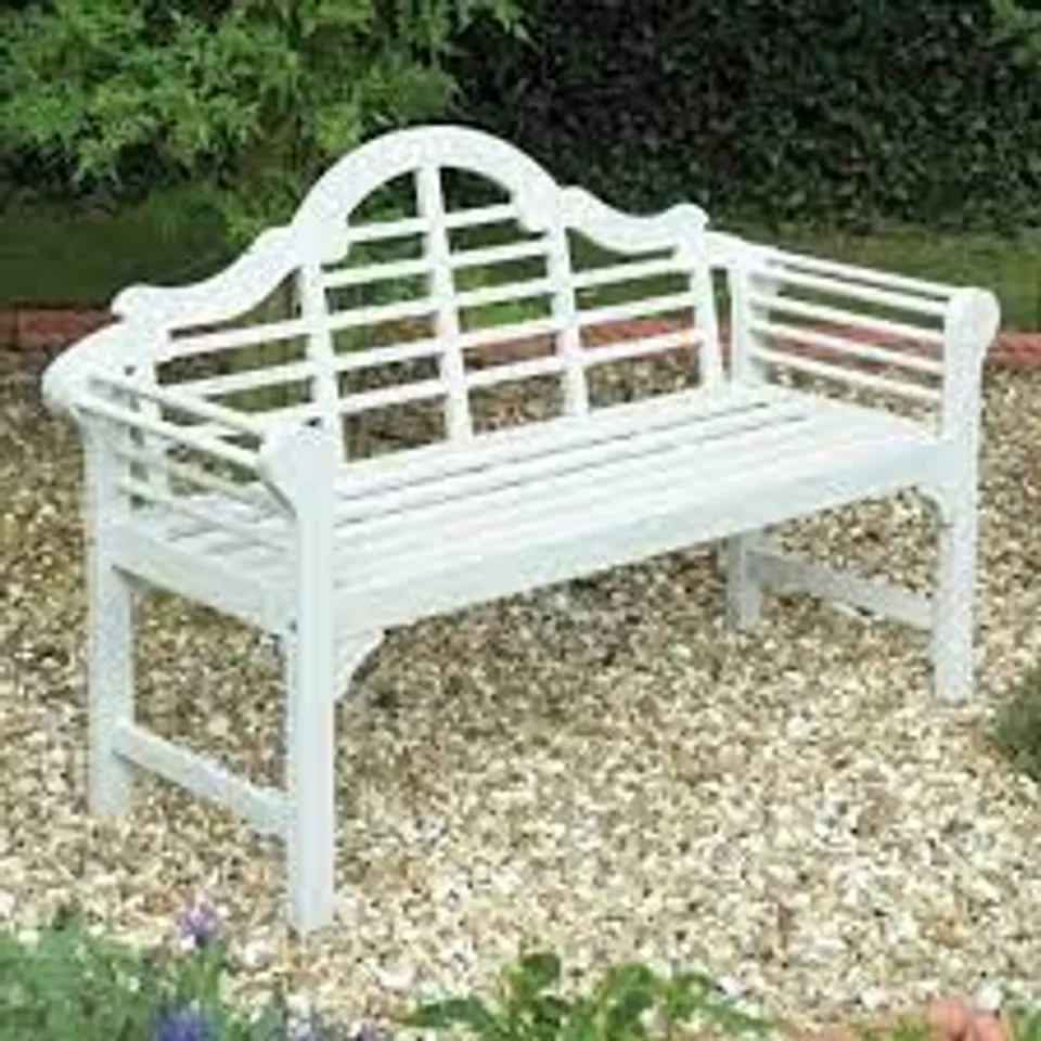 BOXED ROSENFELD WOODEN BENCH (1 BOX)