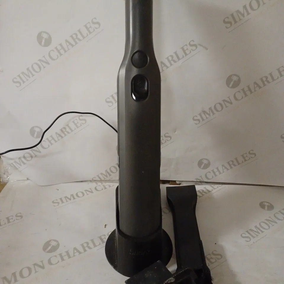 SHARK CORDLESS HANDHELD VACUUM CLEANER