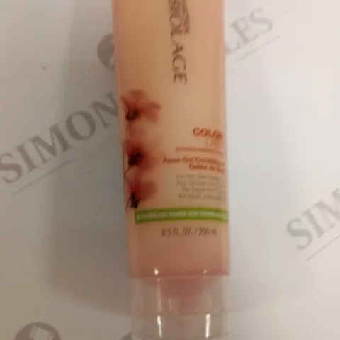 APPROXIMATELY 8 MATRIX COLOUR LAST GEL CONDITIONER