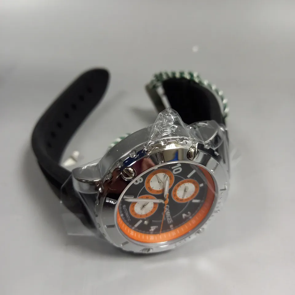 BOXED GAMAGES INNOVATOR STEEL BLACK DIAL WATCH 