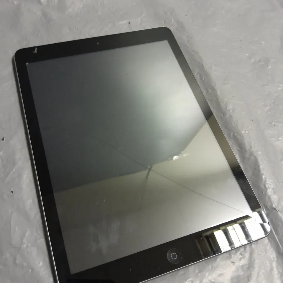UNBOXED APPLE IPAD AIR SPACE GRAY - A1474