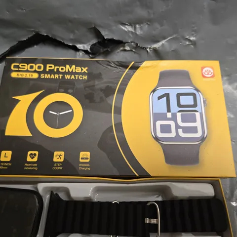 C900 PROMAX SMART WATCH – BOXED WITH TWO BANDS