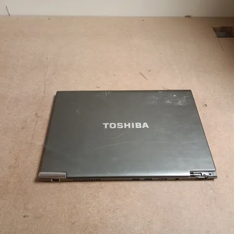 TOSHIBA PORTEGE Z930-14N LAPTOP