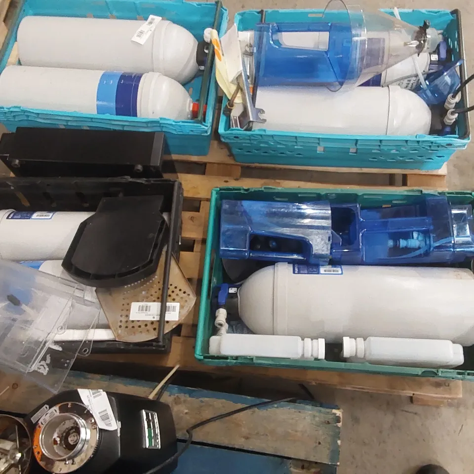 PALLET CONTAINING WATER FILTERS AND OTHER ASSORTED CATERING/COMMERCIAL COFFEE MACHINE PARTS ECT