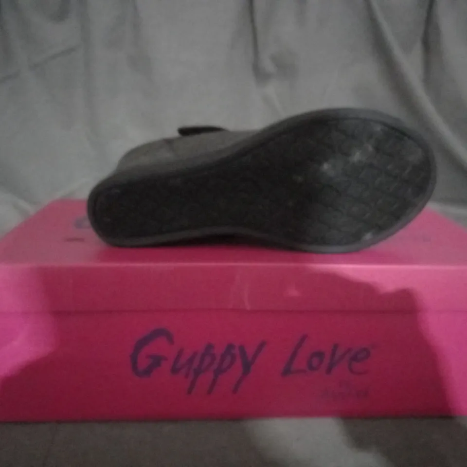 APPROXIMATELY 12 BOXED PAIRS OF GUPPY LOVE BY BLOWFISH WEDGE SHOES IN VARIOUS SIZES TO INCLUDE SIZE 39.5EU