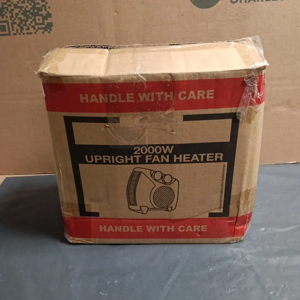UPRIGHT FAN HEATER 2000W WHITE, BOXED WITIH MANUAL