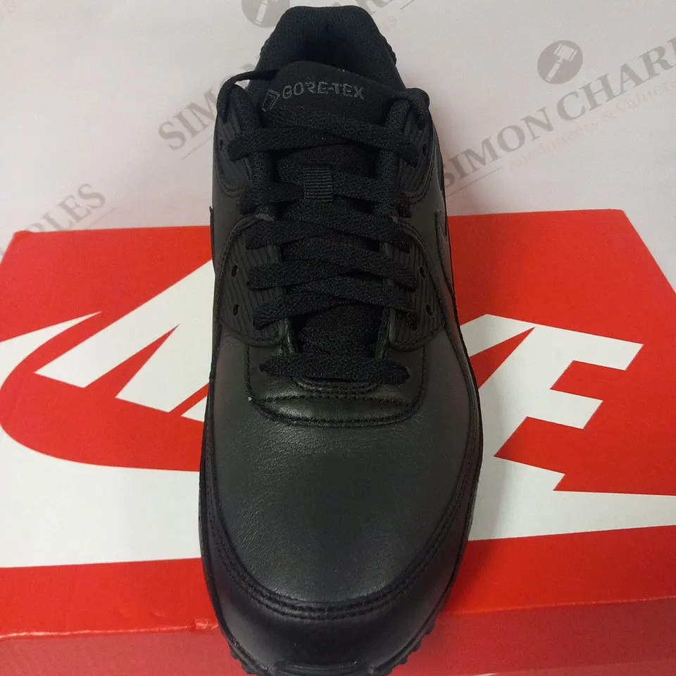 BOXED NIKE AIR MAX 90 GTX SIZE 8