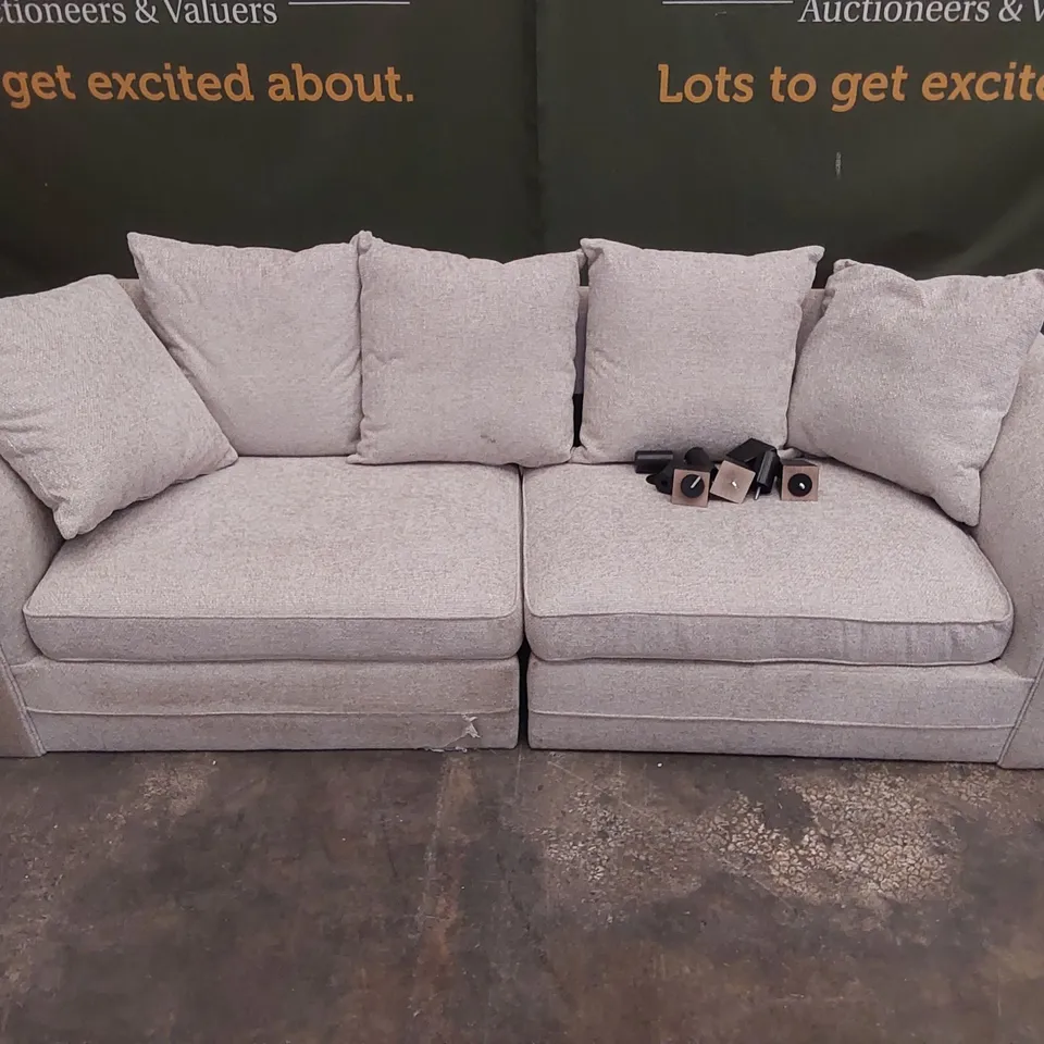 QUALITY DESIGNER CHUNKY WEAVE UPHOLSTERED SOFA 