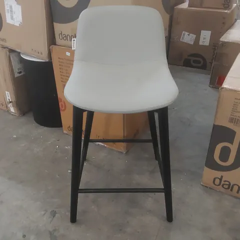 DANETTI HUDSON LIGHT GREY LEATHER BAR STOOL