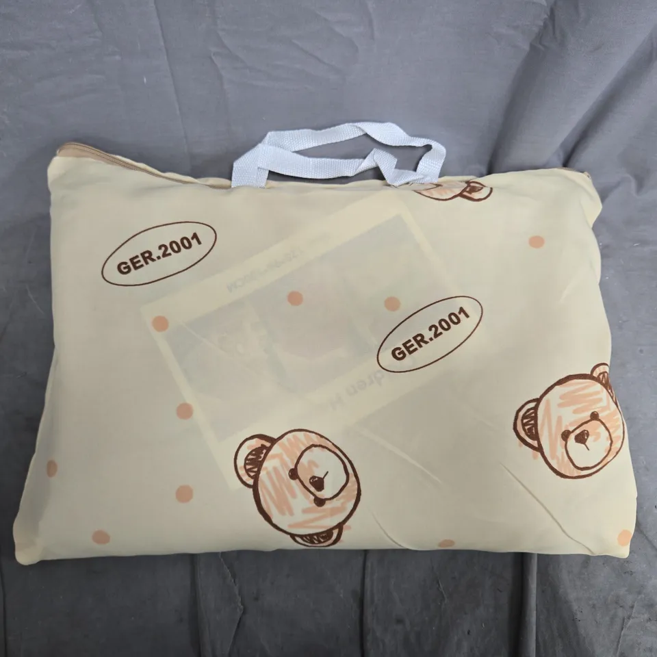 CHILDREN HOUSE PLAY TENT – 125 X 96 X 130 CM – CARRY BAG (GER.2001)