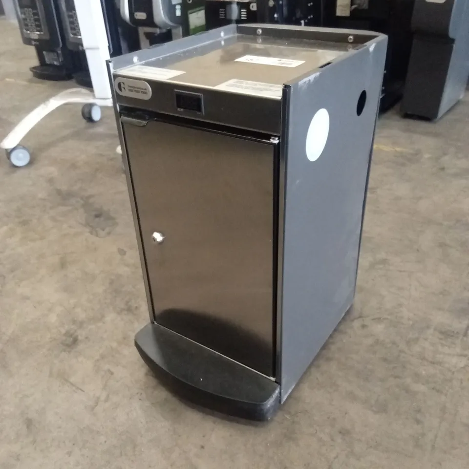 EGRO ONE F5 COFFEE 6L FRIDGE