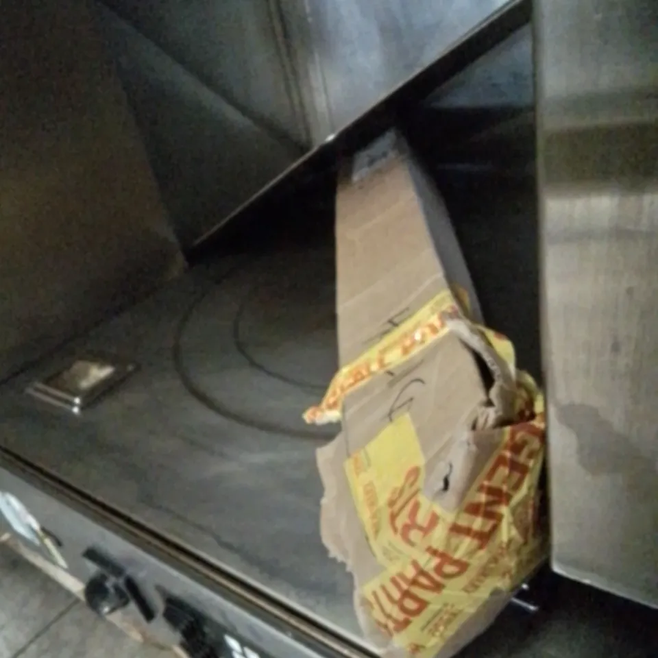 BKI ROTTISERI OVEN ON STAND
