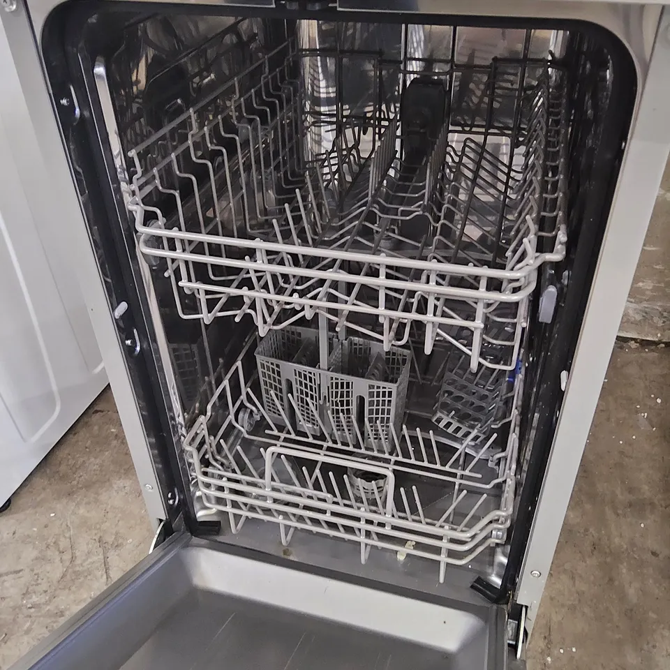 COMFEE SLIMLINE FREESTANDING DISHWASHER