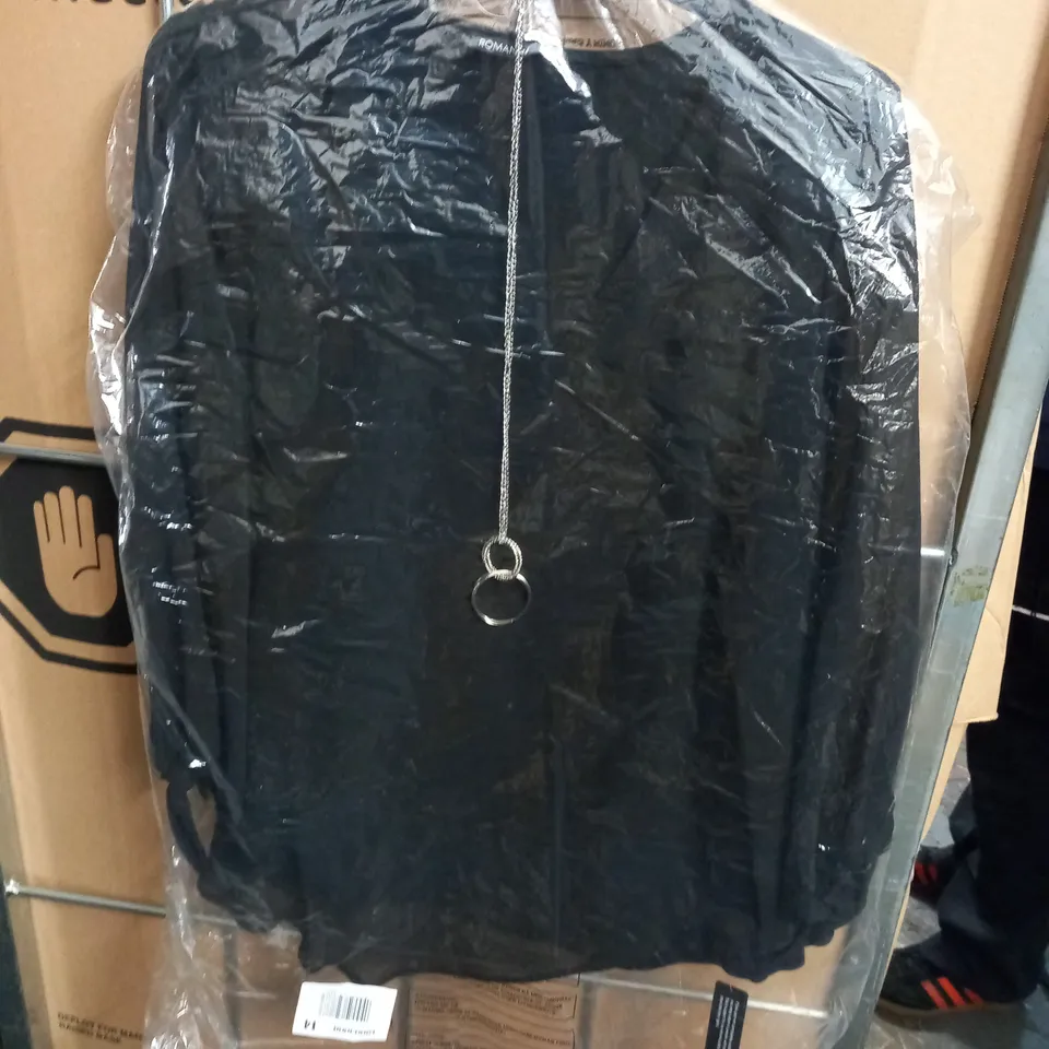 BAGGED ROMAN BLACK TOP - 14