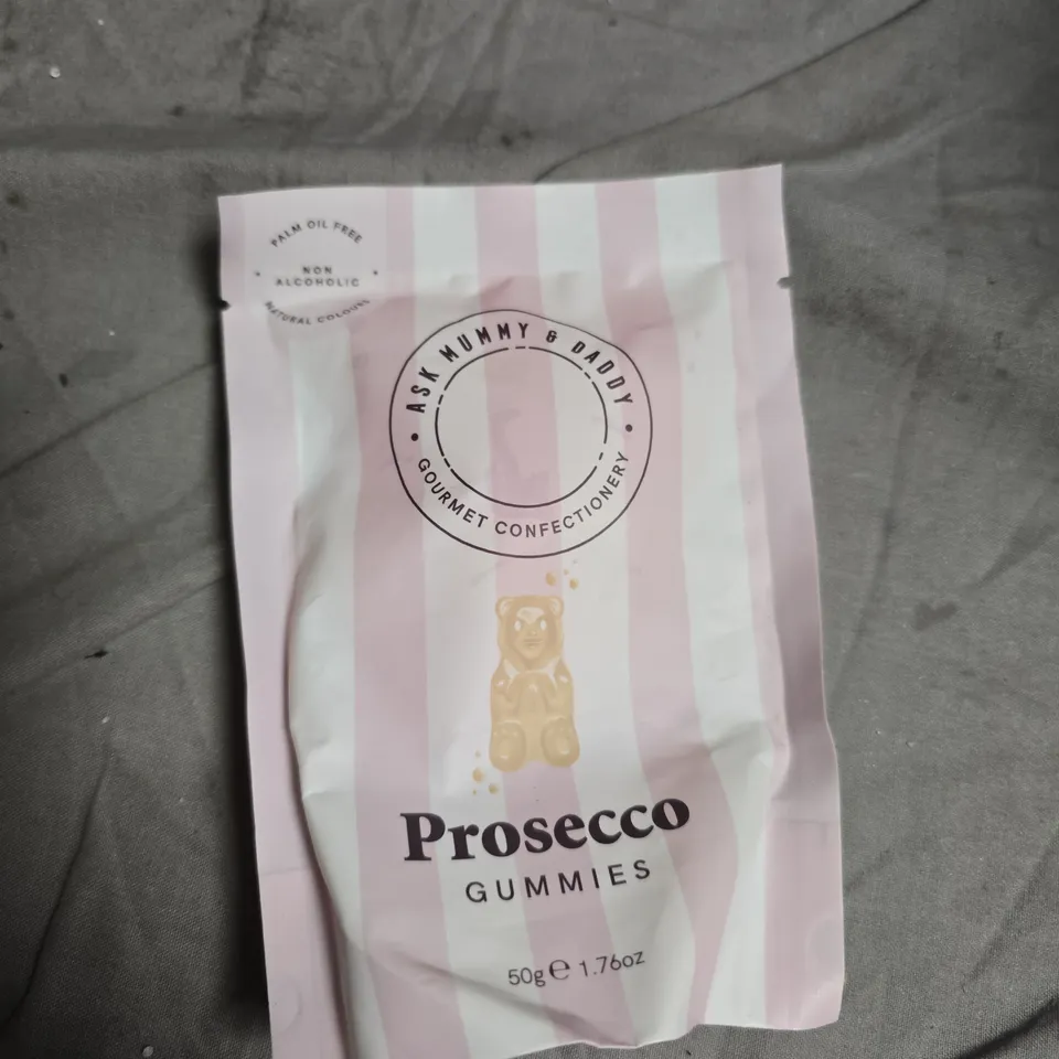 APPROXIMATELY 10 ASSORTED FOOD ITEMS INCLUDING PROSECCO GUMMIES , MORRISONS THE BEST ORANGE DARK CHOCLATE HIPP BABY FOOD 