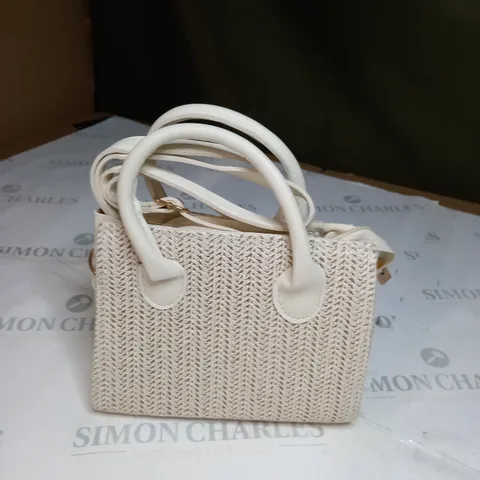 CREAM MESH HANDBAG