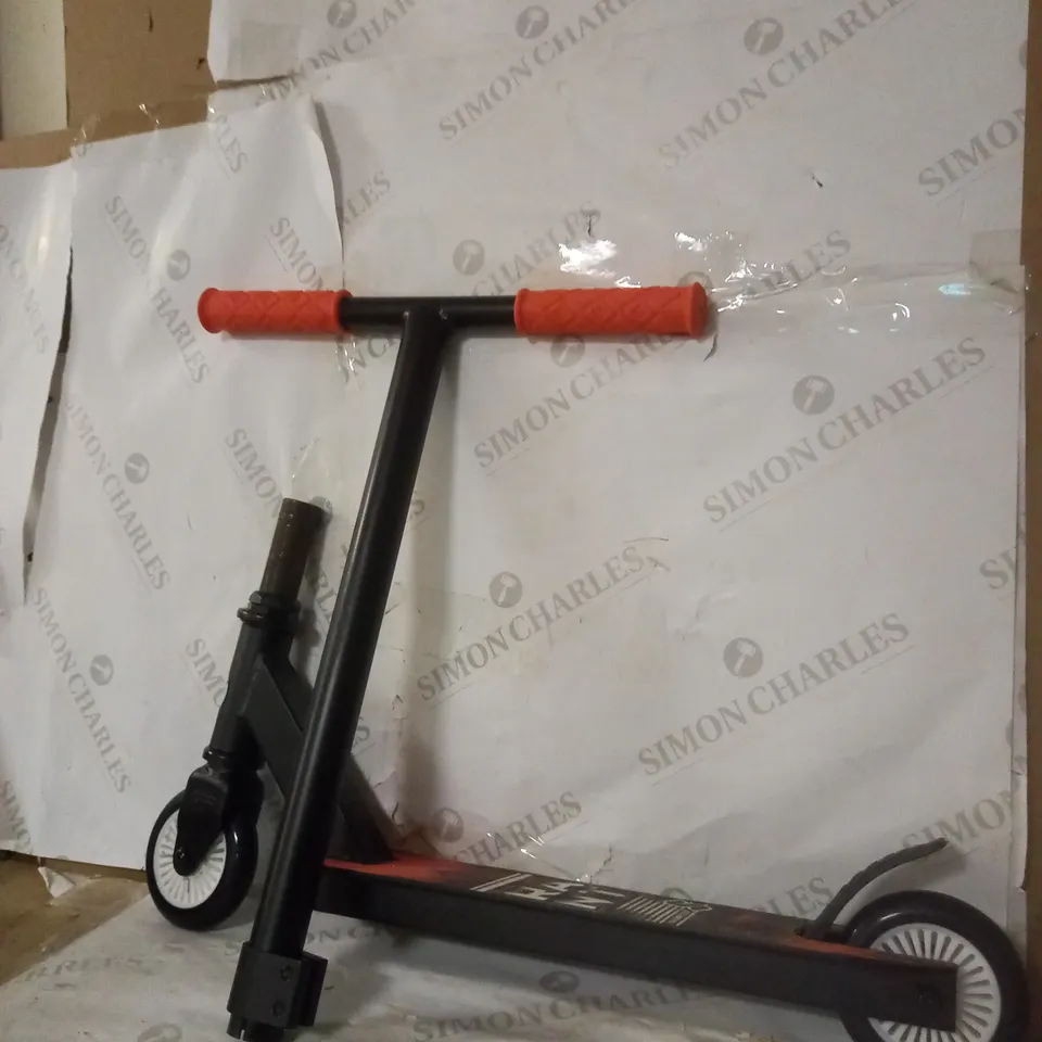 STUNTED RANT STUNT SCOOTER  RRP £45