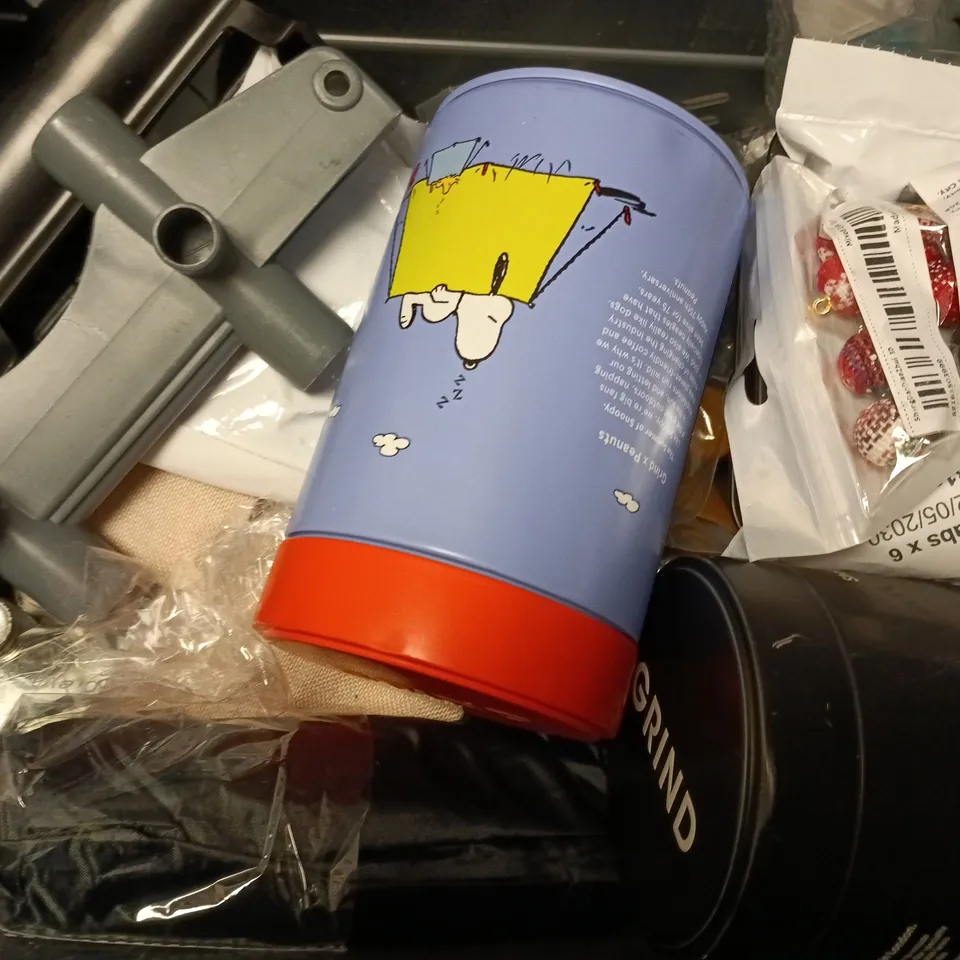 APPROXIMATELY 10 ASSORTED HOUSEHOLD ITEMS TO INCLUDE GRIND TINS, WATERPROOF ADHESIVE, STAPLES, ETC