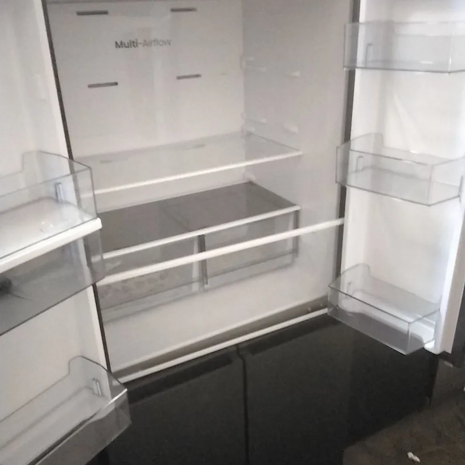 HISENSE
RS694N4TIE 90CM WIDE SIDE BY SIDE, NON-PLUMBED WATER AND ICE, AMERICAN FRIDGE FREEZER - STAINLESS STEEL