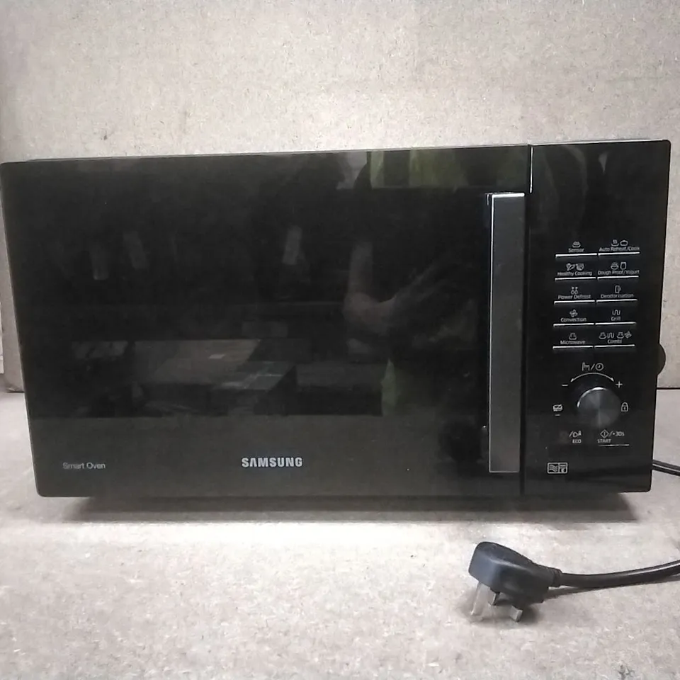 BOXED SAMSUNG MC28A5125AK SMART OVEN 