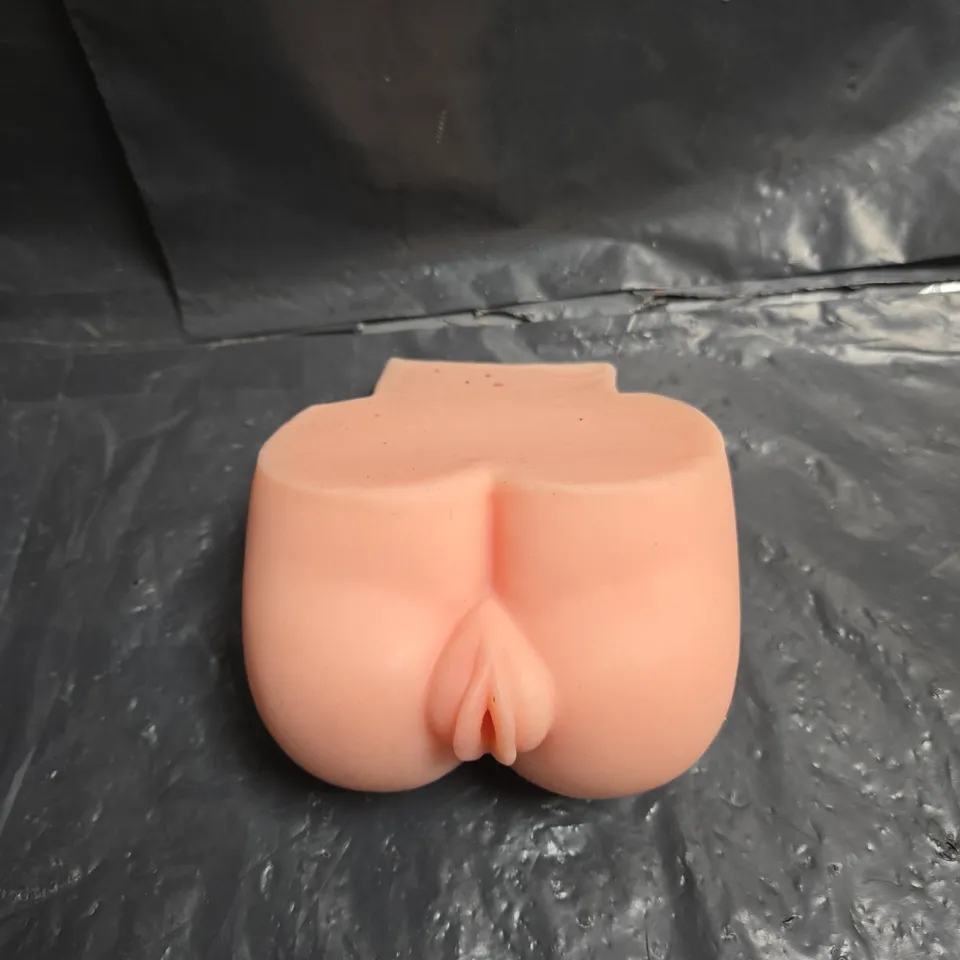 PEACH SILICONE FEMALE BUTTOCKS WITH DUAL OPENING – ADULT TOY