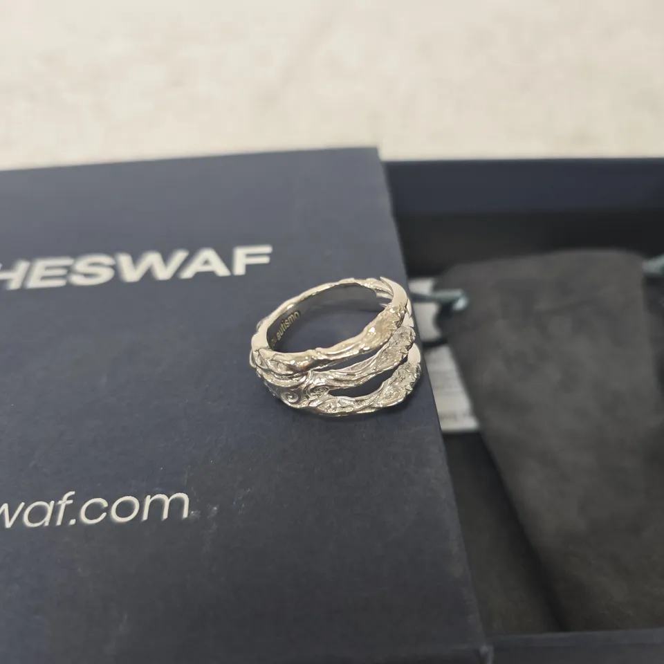 THESWAF SILVER-TONE RING WITH TEXTURED BRAIDED DESIGN 925 MARKING