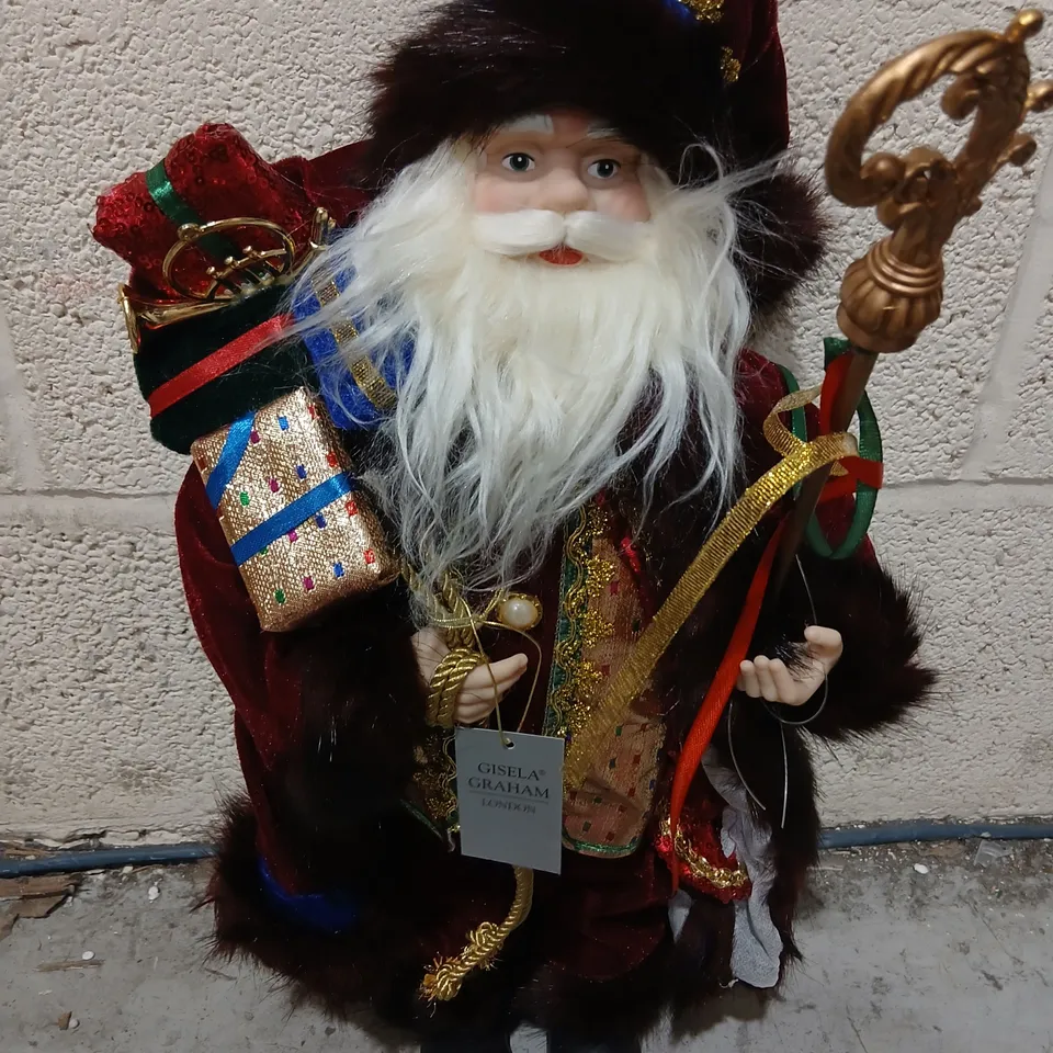 THREE GISELA GRAHAM LONDON SANTA CLAUS CHRISTMAS FIGURE – DECORATIVE ORNAMENT