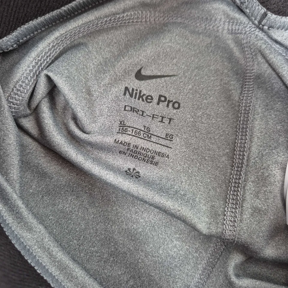 NIKE KIDS PRO DRI-FIT SHORTS IN GREY - XL