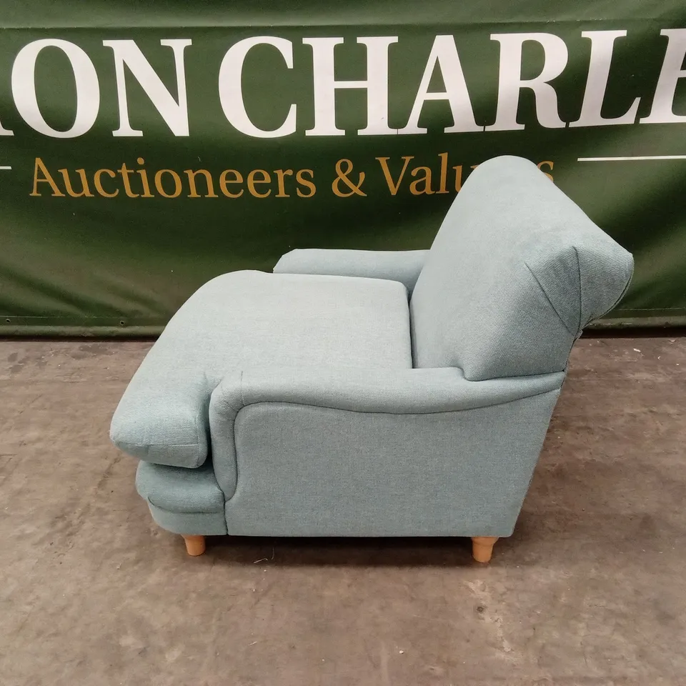 LPD HOME PLUMPTON CHAIR, DUCK EGG BLUE WEAVE