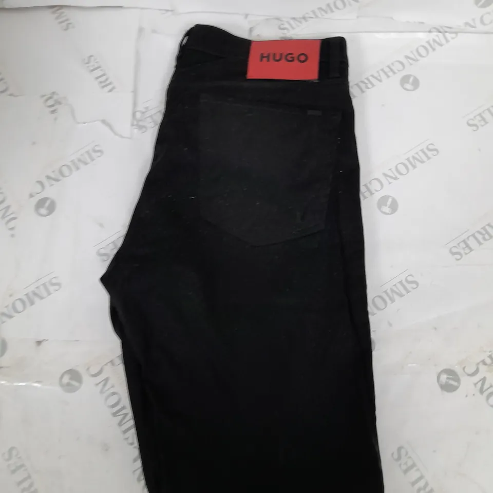 HUGO BOSS BLACK DENIM JEANS SIZE W32 L32