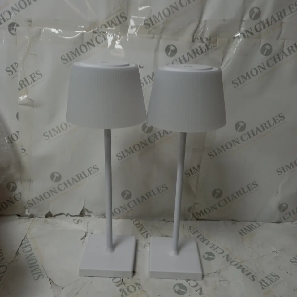 BOXED SFIXX SET OF 2 INDOOR OUTDOOR TOUCH TABLE LIGHTS - WHITE