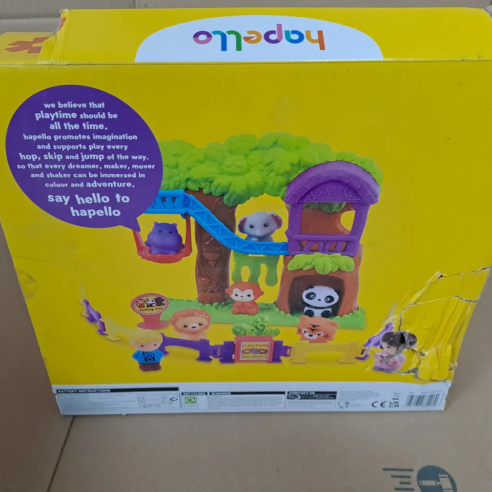 HAPELLO ZOO PLAYSET