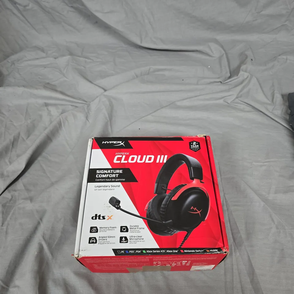 HYPERX CLOUD III SIGNATURE COMFORT GAMING HEADSET – RED/BLACK (BOXED)