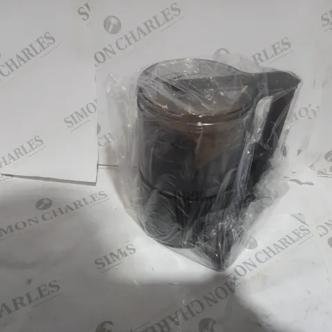 BOXED COOK'S ESSENTIALS FOOD CHOPPER