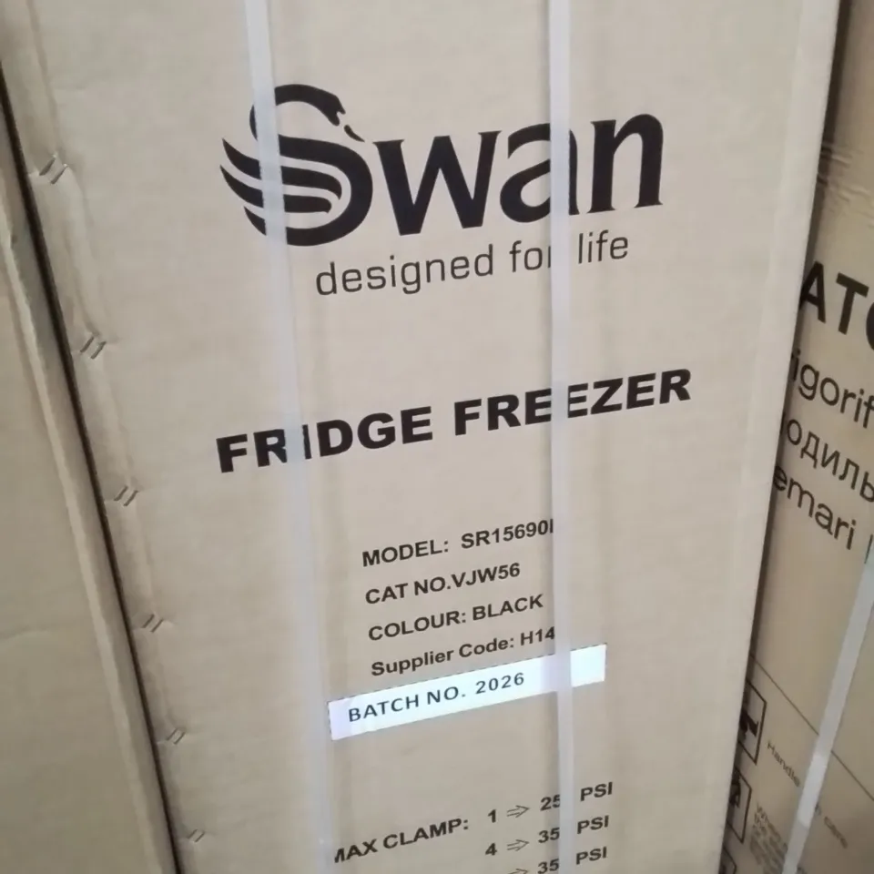 BOXED SWAN SR15690B 48CM WIDE, 50/50 SPLIT FRIDGE FREEZER - BLACK