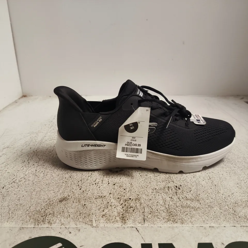 SKECHERS LITE-WEIGHT BLACK SNEAKERS – MEN'S, TAGS ATTACHED UK 10