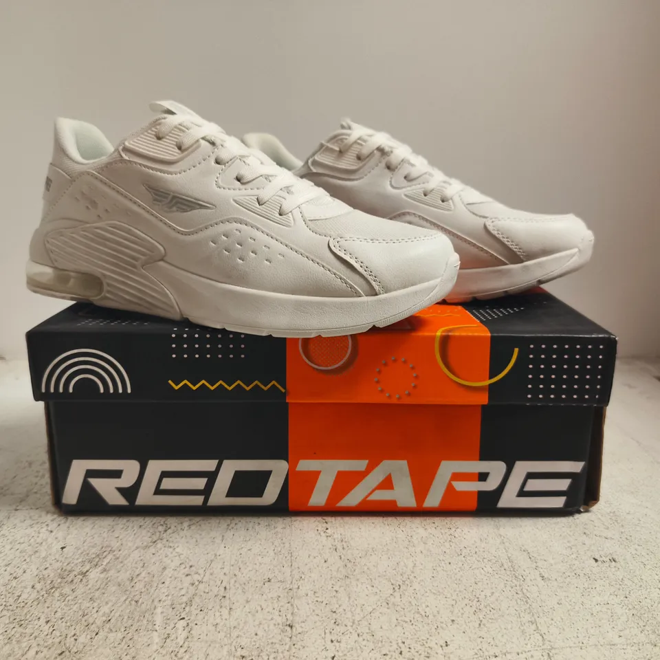 BOXED PAIR OF REDTAPE TRAINERS IN WHITE SIZE UK 9
