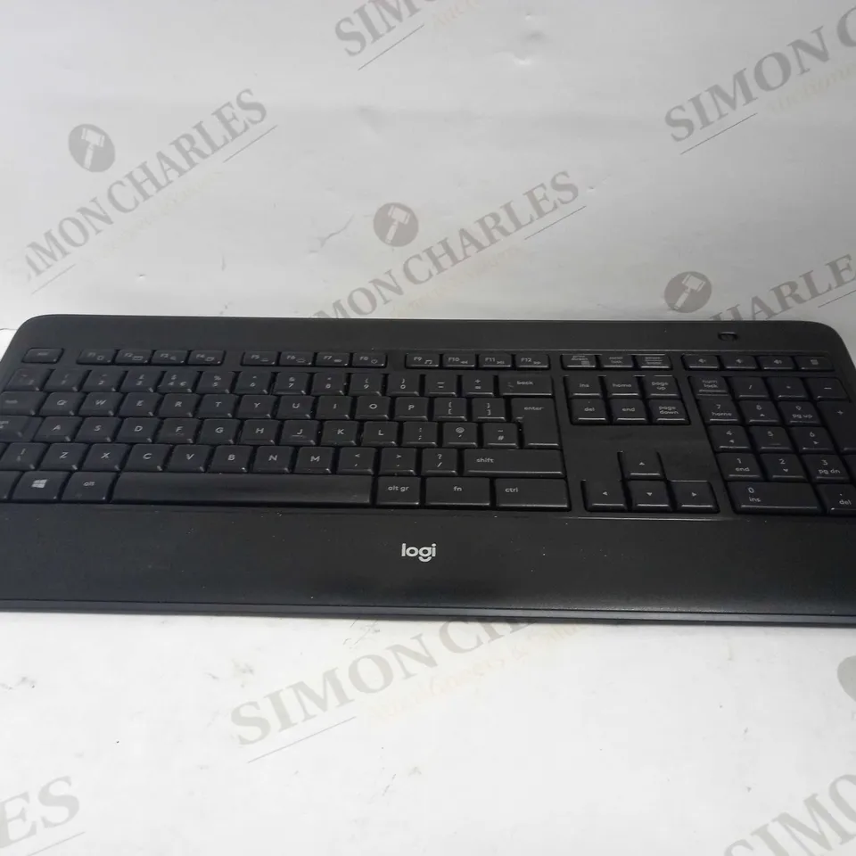 LOGITECH PERMORMANCE KEYBOARD AND MOUSE