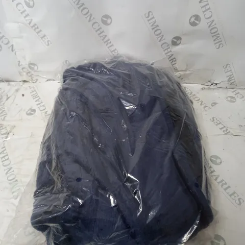 BOXED OUTLET COZEE HOME HEATED PLUSH WEARABLE BLANKET IN NAVY