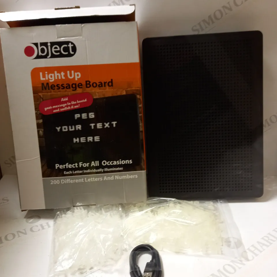 2 X OBJECT LIGHT UP MESSAGE BOARD 