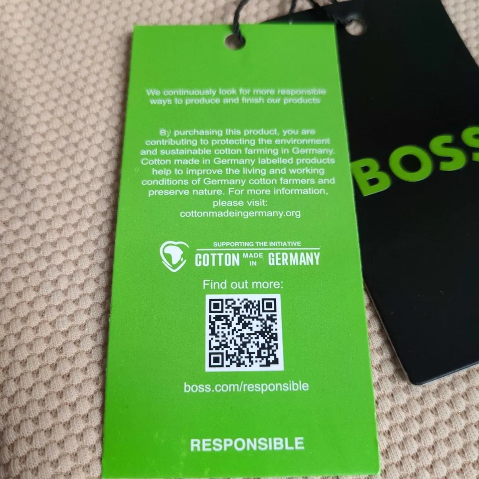 BOSS KIDS T-SHIRT AND SHORT SET IN NATURAL - 152