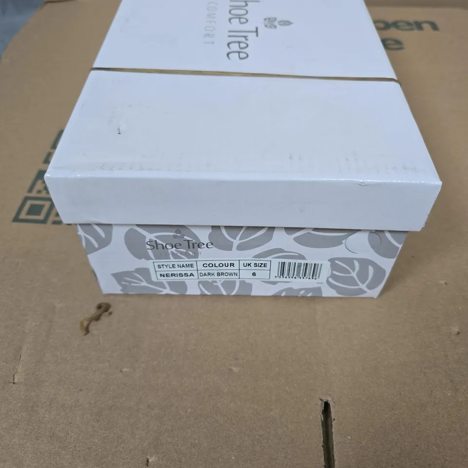 SHOE TREE NERISSA DARK BROWN WOMEN'S LOAFERS SIZE 6