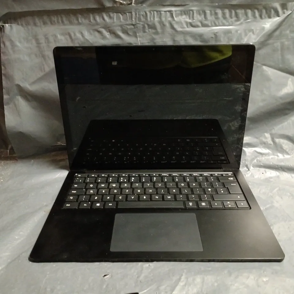 MICROSOFT SURFACE LAPTOP 4 MODEL 1951