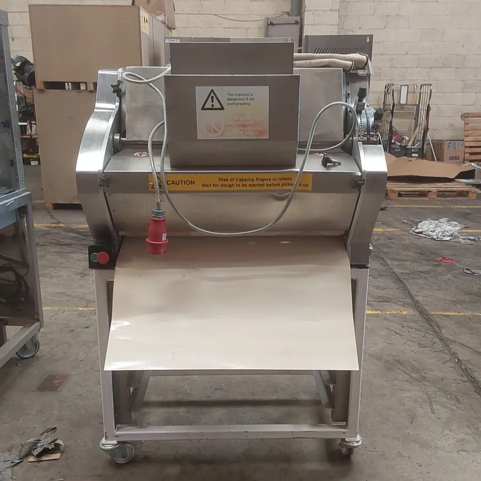 MILLER'S COMMERCIAL BAKERY MOULDER